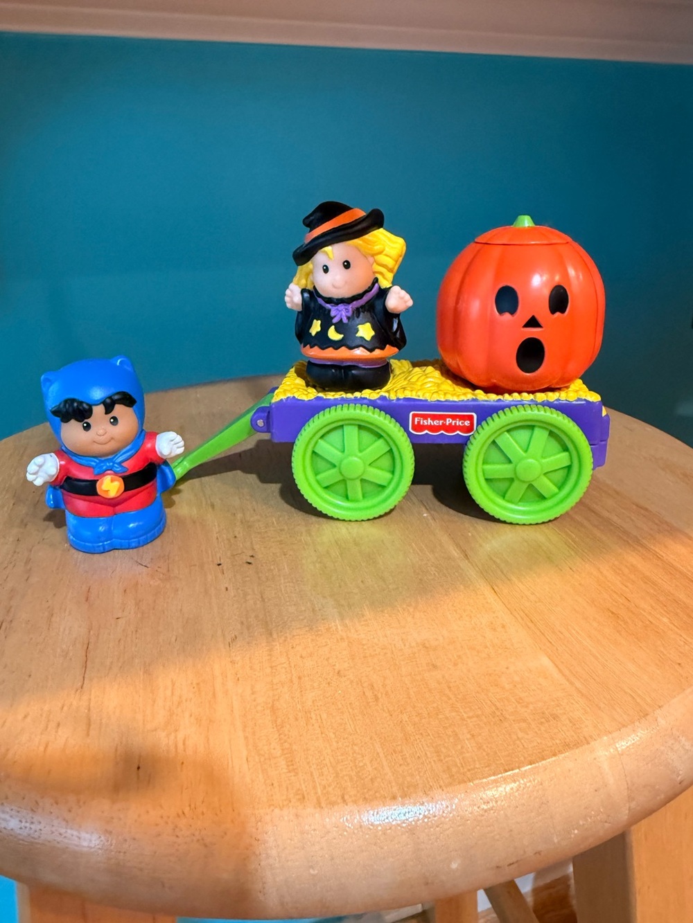 Fisher Price Little People Tricks ‘n Treats Halloween Set 1999